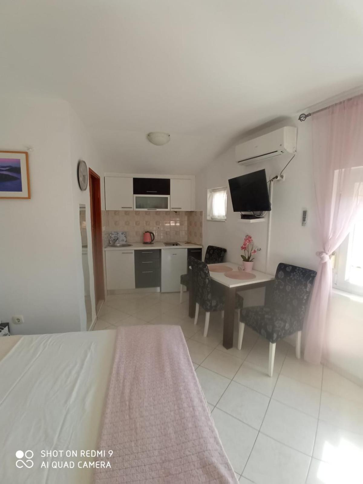 Apartmani Andelo, Tommy, Leon Bibinje Exterior foto